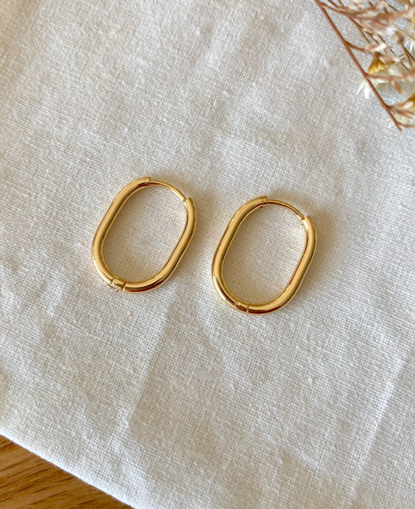 Oval Huggies