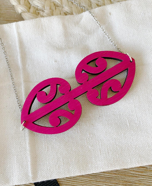 Maori design necklace