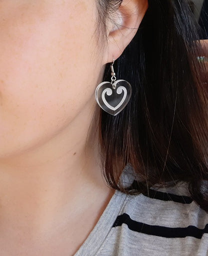 Manawa maori heart earring