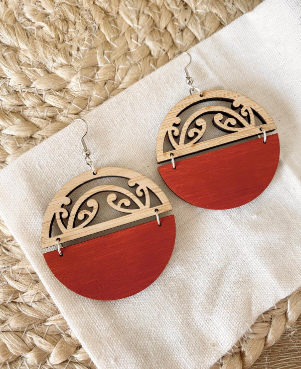 Mangopare maori earring design
