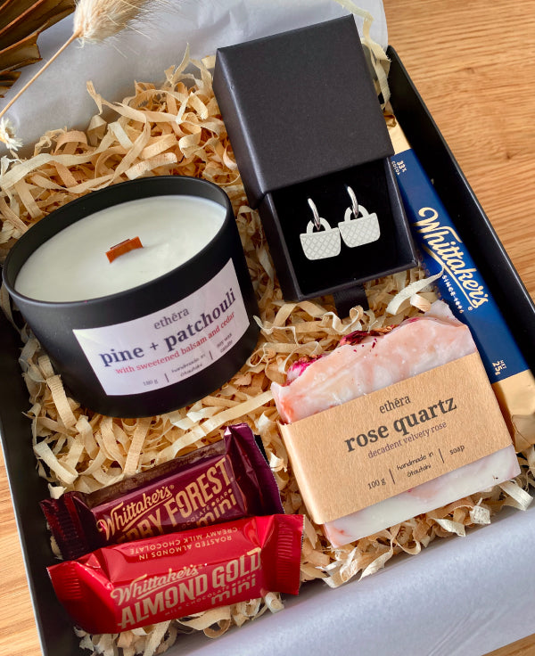 Kainga Gift Box