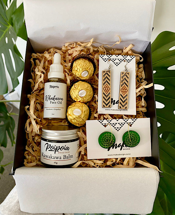 Māori gift box